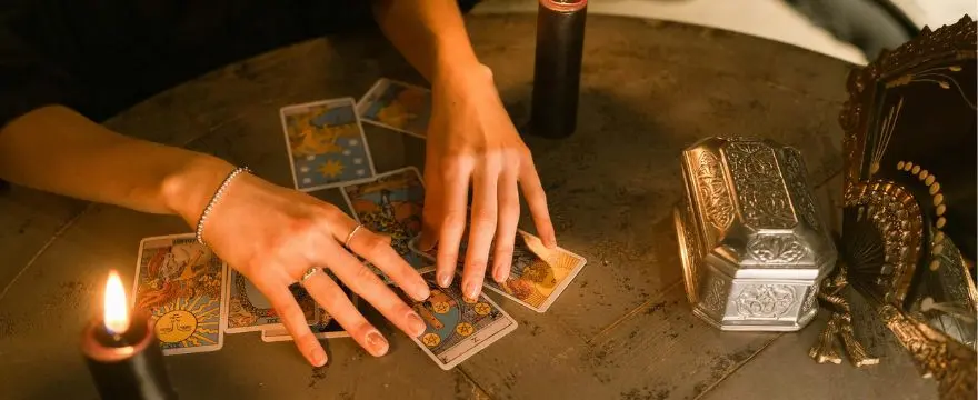 Tarot card reading services in calgary